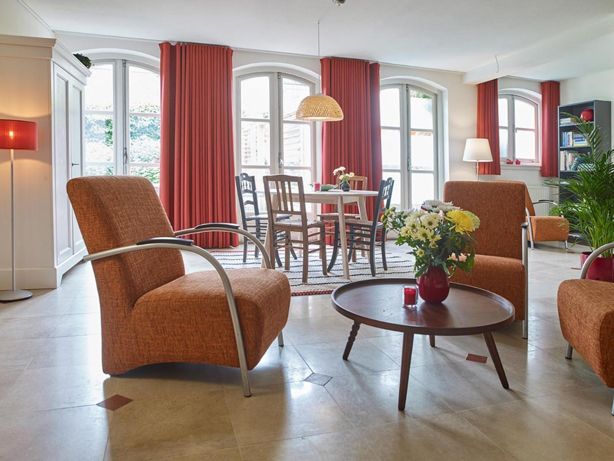 Studio # Het Pauwennest 登博斯 外观 照片